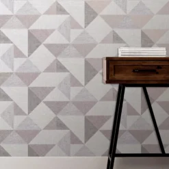 GoodHome Bretby Grey Geometric Metallic Effect Smooth Wallpaper -Trade Point Sale goodhome bretby grey geometric metallic effect smooth wallpaper5059340410494 20i