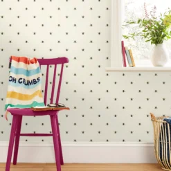 Joules Cream Bee Smooth Wallpaper -Trade Point Sale joules cream bee smooth wallpaper5011583526127 20i bq