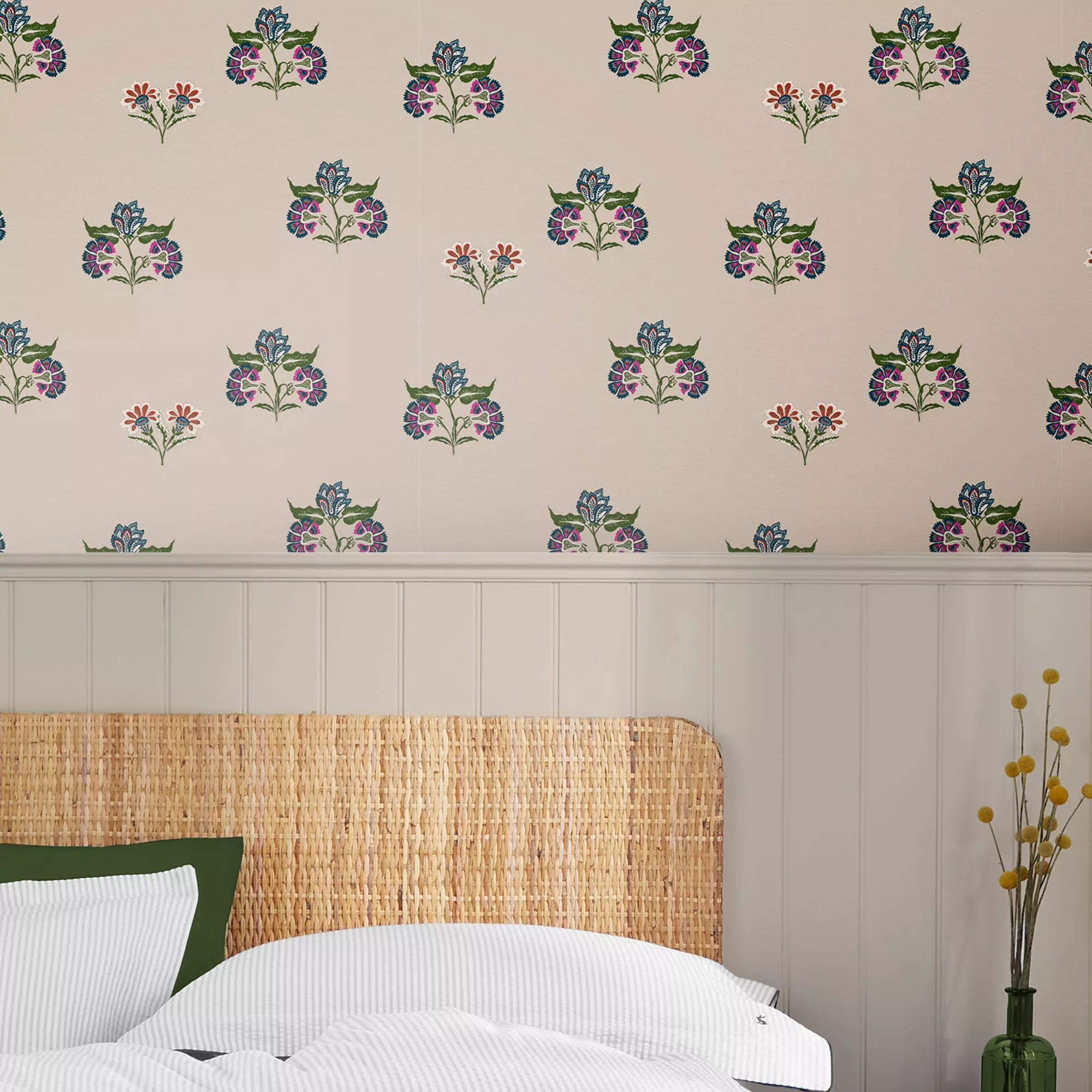 Joules Multicolour Floral Smooth Wallpaper 6 Joules Multicolour Floral Smooth Wallpaper - Image 4