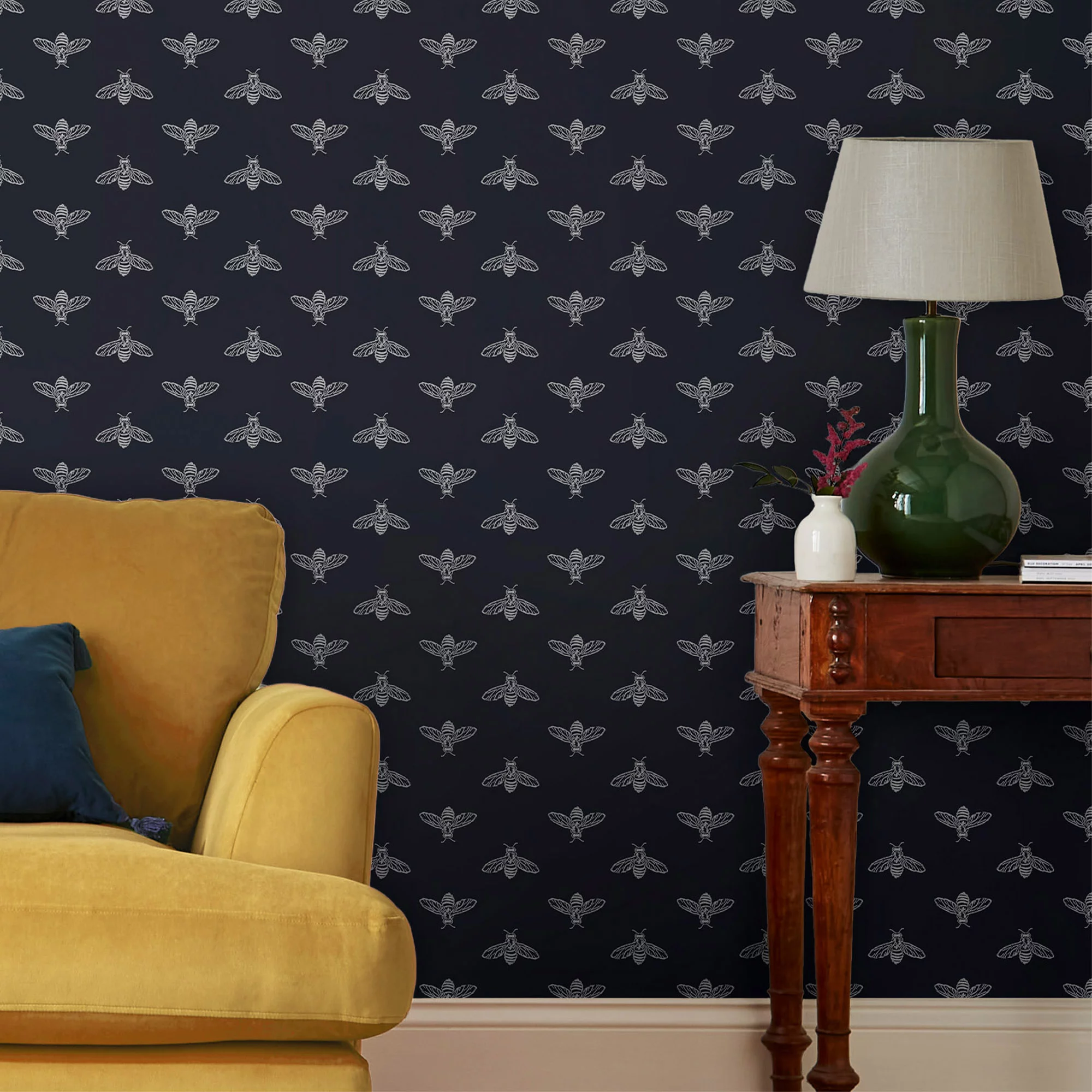 Joules Navy Bee Smooth Wallpaper 6 Joules Navy Bee Smooth Wallpaper - Image 4