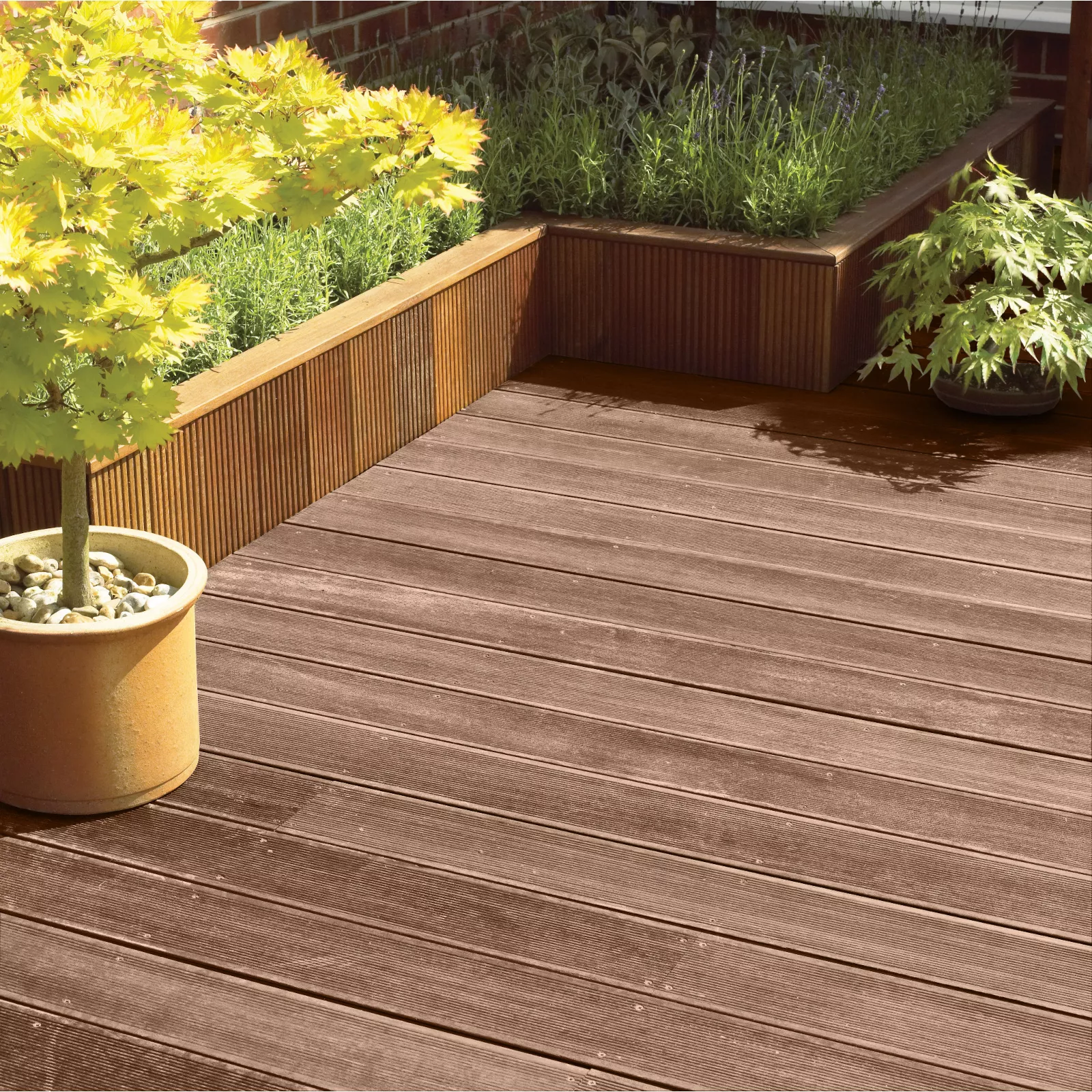 Ronseal Ultimate Natural Cedar Decking Wood Oil, 5L 5 Ronseal Ultimate Natural Cedar Decking Wood Oil, 5L - Image 3